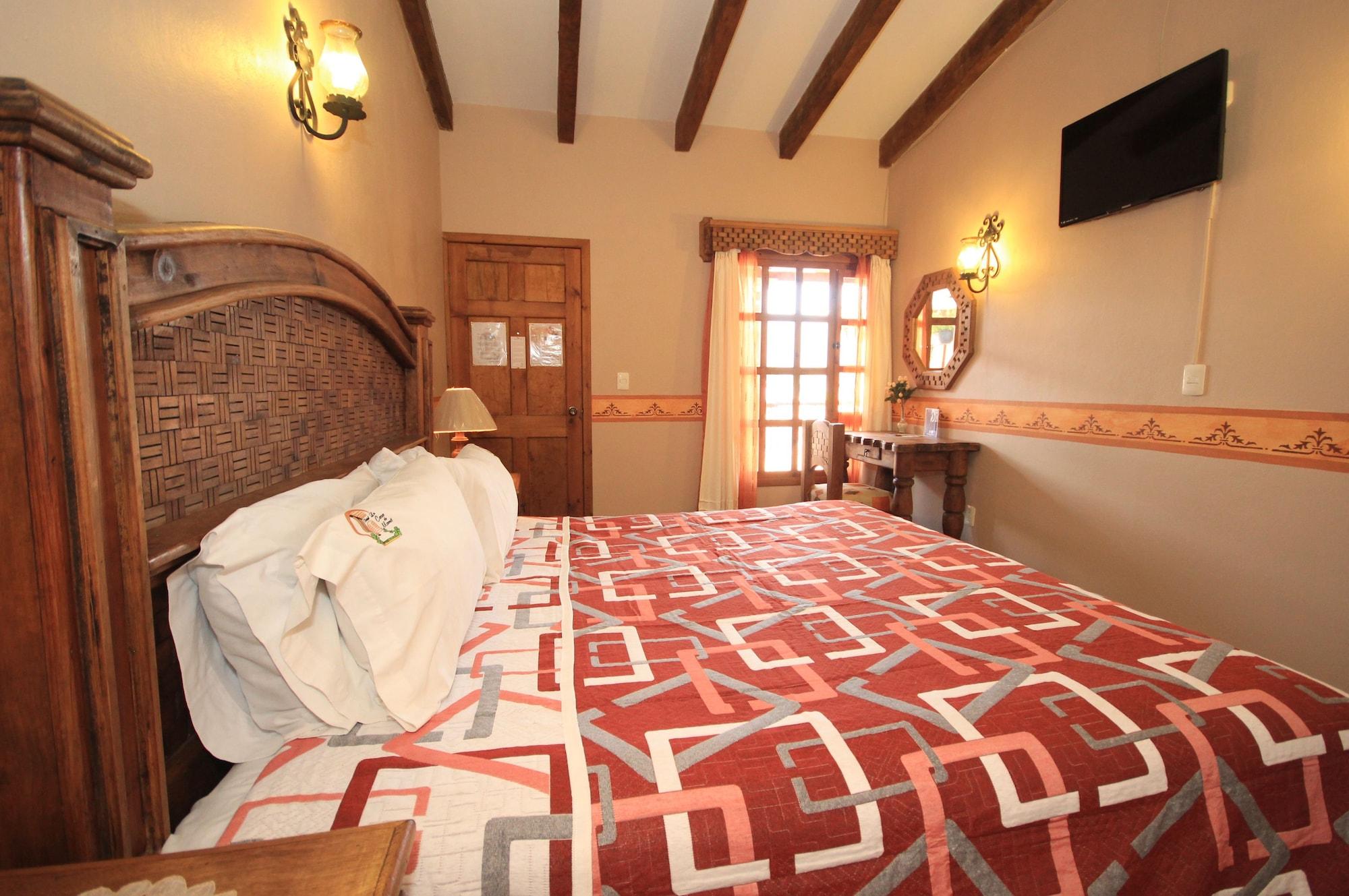 Hotel La Casa De Mama ซานกริสโตบัล เด ลาสกาซาส ภายนอก รูปภาพ