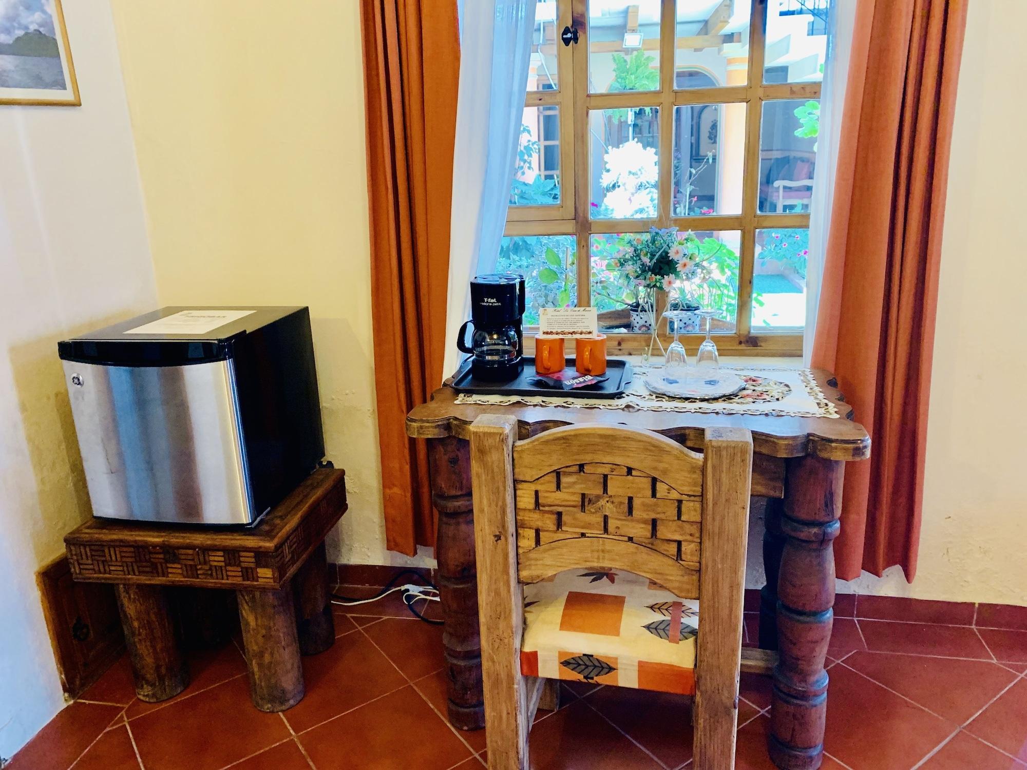Hotel La Casa De Mama ซานกริสโตบัล เด ลาสกาซาส ภายนอก รูปภาพ