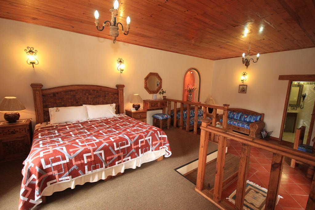 Hotel La Casa De Mama ซานกริสโตบัล เด ลาสกาซาส ห้อง รูปภาพ
