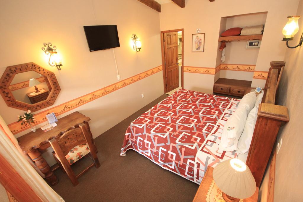 Hotel La Casa De Mama ซานกริสโตบัล เด ลาสกาซาส ห้อง รูปภาพ