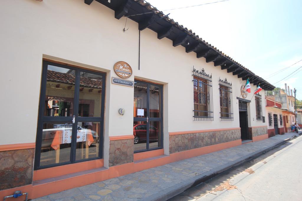 Hotel La Casa De Mama ซานกริสโตบัล เด ลาสกาซาส ภายนอก รูปภาพ