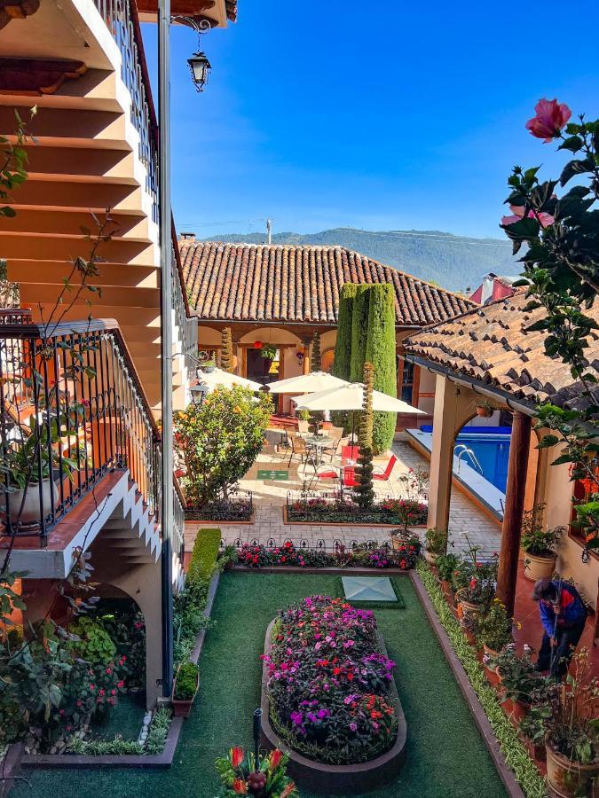 Hotel La Casa De Mama ซานกริสโตบัล เด ลาสกาซาส ภายนอก รูปภาพ